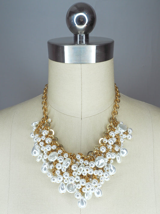 Pearl Obsession Cascade Necklace Gold